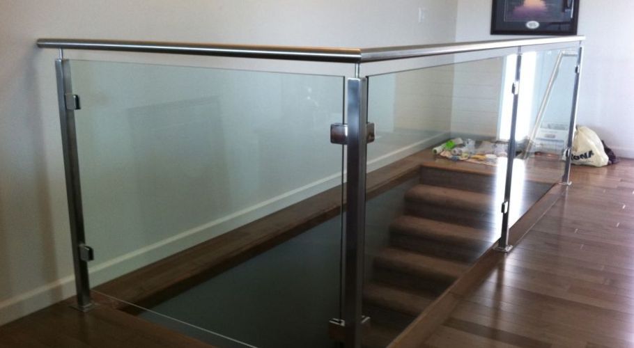 Custom Stainless Steel Handrail